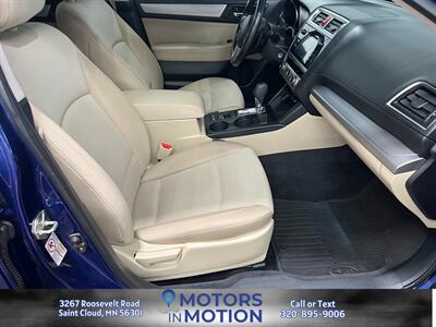 2015 Subaru Outback 2.5i Premium AWD w/Sunroof   - Photo 17 - Saint Cloud, MN 56301