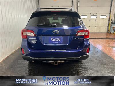 2015 Subaru Outback 2.5i Premium AWD w/Sunroof   - Photo 4 - Saint Cloud, MN 56301