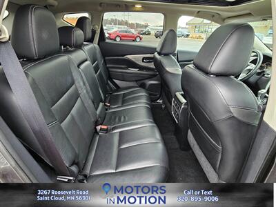2015 Nissan Murano Platinum AWD w/Sunroof   - Photo 18 - Saint Cloud, MN 56301