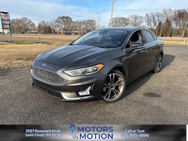 2019 Ford Fusion Titanium AWD w/Sunroof  