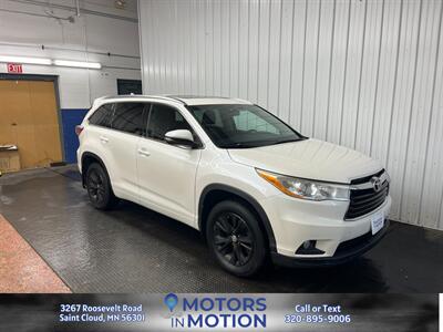 2014 Toyota Highlander XLE AWD w/Sunroof   - Photo 4 - Saint Cloud, MN 56301