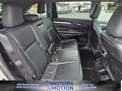 2014 Toyota Highlander XLE AWD w/Sunroof   - Photo 16 - Saint Cloud, MN 56301