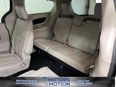 2017 Chrysler Pacifica Touring-L Plus - Photo 18 - Saint Cloud, MN 56301