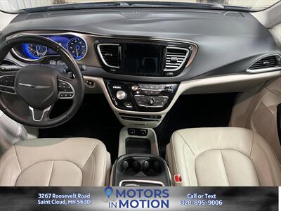 2017 Chrysler Pacifica Touring-L Plus - Photo 11 - Saint Cloud, MN 56301