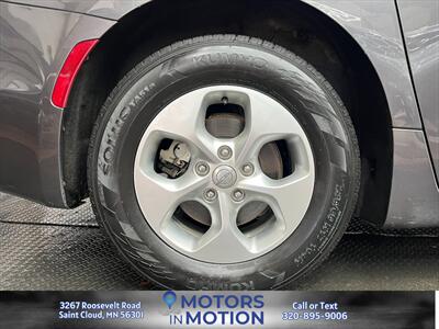 2017 Chrysler Pacifica Touring-L Plus - Photo 21 - Saint Cloud, MN 56301
