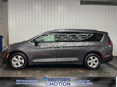 2017 Chrysler Pacifica Touring-L Plus - Photo 2 - Saint Cloud, MN 56301