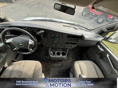 2018 Chevrolet Express 3500 RWD   - Photo 13 - Saint Cloud, MN 56301