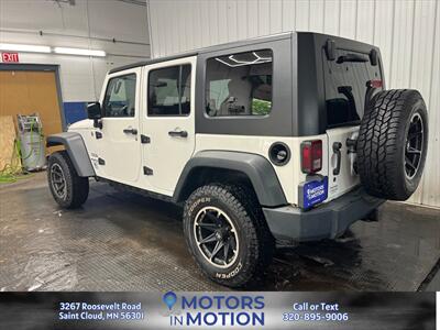 2010 Jeep Wrangler Unlimited Sport 4WD - Photo 3 - Saint Cloud, MN 56301