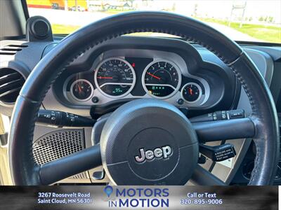 2010 Jeep Wrangler Unlimited Sport 4WD - Photo 7 - Saint Cloud, MN 56301