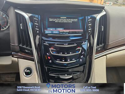 2017 Cadillac Escalade Luxury AWD - Photo 12 - Saint Cloud, MN 56301