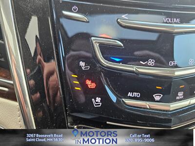 2017 Cadillac Escalade Luxury AWD - Photo 13 - Saint Cloud, MN 56301
