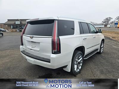 2017 Cadillac Escalade Luxury AWD - Photo 5 - Saint Cloud, MN 56301
