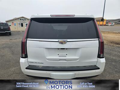 2017 Cadillac Escalade Luxury AWD - Photo 4 - Saint Cloud, MN 56301