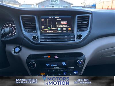 2016 Hyundai TUCSON Limited AWD - Photo 12 - Saint Cloud, MN 56301