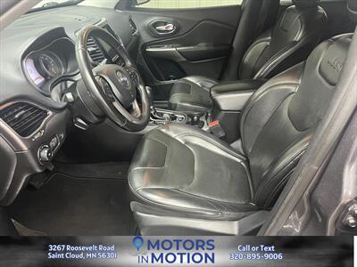 2019 Jeep Cherokee Limited 4WD   - Photo 9 - Saint Cloud, MN 56301