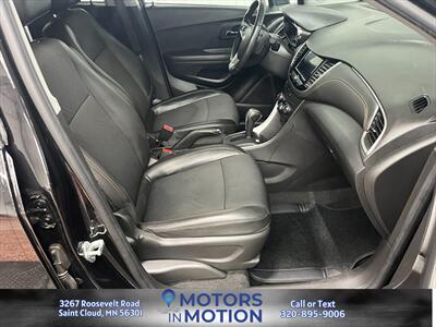 2020 Chevrolet Trax LT AWD   - Photo 18 - Saint Cloud, MN 56301