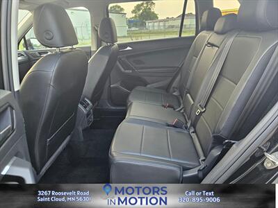 2018 Volkswagen Tiguan 2.0T SE 4Motion AWD   - Photo 16 - Saint Cloud, MN 56301