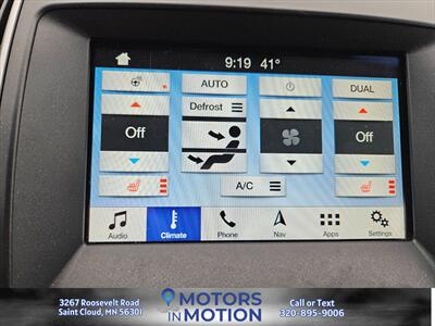 2017 Ford Edge SEL AWD w/Sunroof   - Photo 12 - Saint Cloud, MN 56301