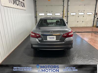 2018 Nissan Altima 2.5 SV   - Photo 7 - Saint Cloud, MN 56301
