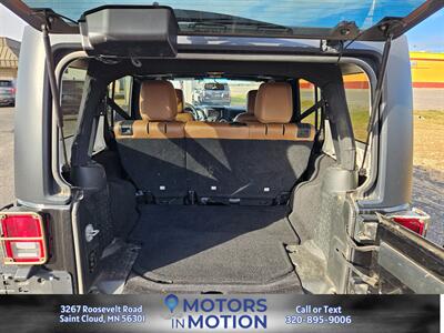 2018 Jeep Wrangler JK Unlimited Sahara 4x4   - Photo 15 - Saint Cloud, MN 56301