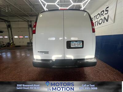 2015 Chevrolet Express 2500   - Photo 7 - Saint Cloud, MN 56301