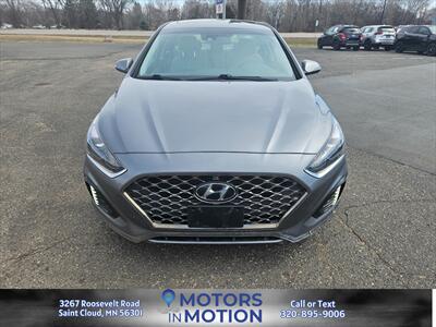 2018 Hyundai SONATA Limited w/Sunroof   - Photo 8 - Saint Cloud, MN 56301