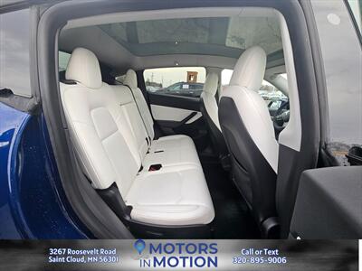 2021 Tesla Model Y Long Range AWD w Panoramic Glass Roof   - Photo 17 - Saint Cloud, MN 56301