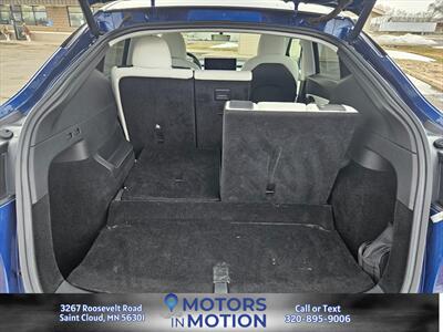 2021 Tesla Model Y Long Range AWD w Panoramic Glass Roof   - Photo 15 - Saint Cloud, MN 56301