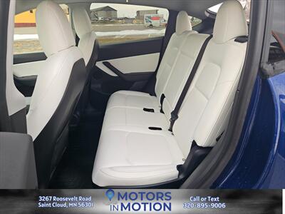 2021 Tesla Model Y Long Range AWD w Panoramic Glass Roof   - Photo 14 - Saint Cloud, MN 56301
