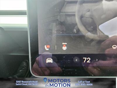 2021 Tesla Model Y Long Range AWD w Panoramic Glass Roof   - Photo 12 - Saint Cloud, MN 56301