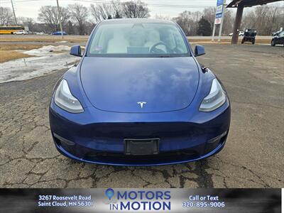 2021 Tesla Model Y Long Range AWD w Panoramic Glass Roof   - Photo 8 - Saint Cloud, MN 56301
