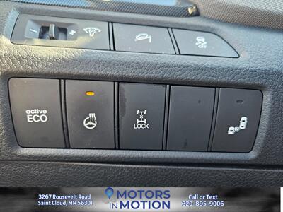 2016 Hyundai SANTA FE Sport 2.4L AWD w/Sunroof   - Photo 13 - Saint Cloud, MN 56301