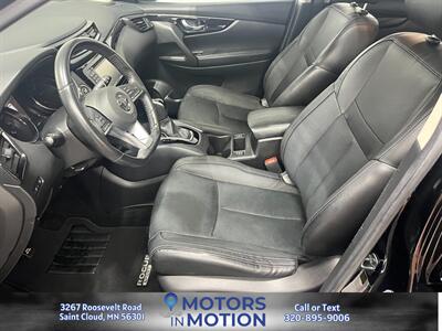 2018 Nissan Rogue Sport SL AWD w/Sunroof   - Photo 9 - Saint Cloud, MN 56301