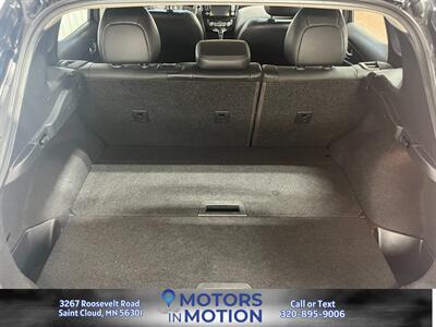 2018 Nissan Rogue Sport SL AWD w/Sunroof   - Photo 18 - Saint Cloud, MN 56301