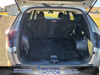2022 Hyundai TUCSON SEL AWD   - Photo 15 - Saint Cloud, MN 56301