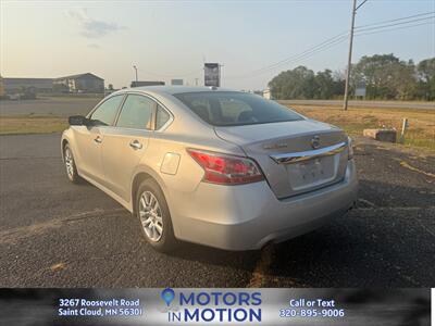 2015 Nissan Altima 2.5 S FWD - Photo 6 - Saint Cloud, MN 56301