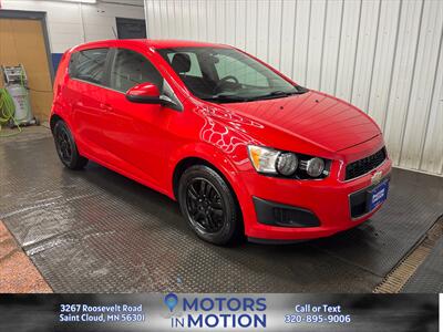 2015 Chevrolet Sonic LT Auto   - Photo 7 - Saint Cloud, MN 56301