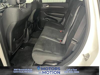 2014 Jeep Grand Cherokee Laredo 4WD   - Photo 14 - Saint Cloud, MN 56301