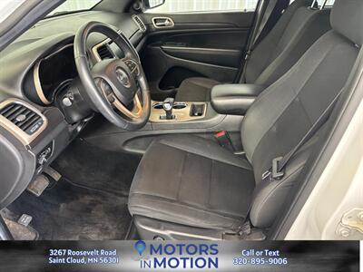 2014 Jeep Grand Cherokee Laredo 4WD   - Photo 9 - Saint Cloud, MN 56301