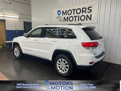 2014 Jeep Grand Cherokee Laredo 4WD   - Photo 8 - Saint Cloud, MN 56301