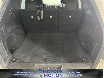 2014 Jeep Grand Cherokee Laredo 4WD   - Photo 16 - Saint Cloud, MN 56301
