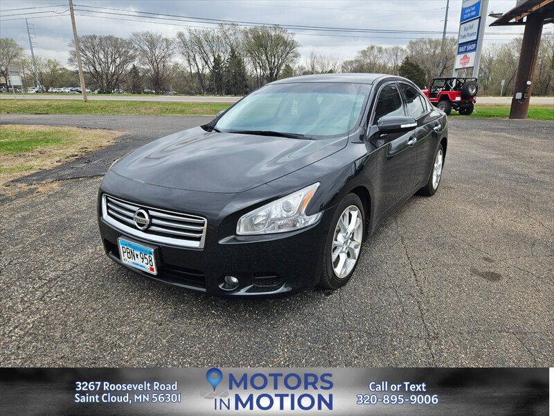 2014 Nissan Maxima 3.5 SV  