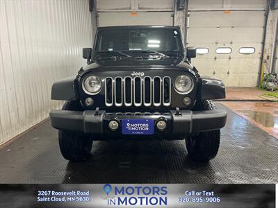 2018 Jeep Wrangler JK Unlimited Sahara 4x4 - Photo 8 - Saint Cloud, MN 56301