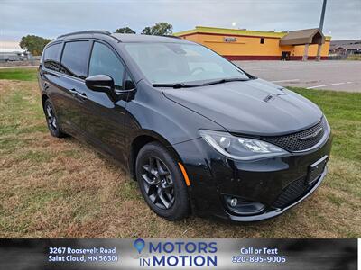 2019 Chrysler Pacifica Touring L Plus   - Photo 7 - Saint Cloud, MN 56301