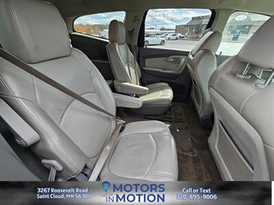 2011 Chevrolet Traverse LT   - Photo 17 - Saint Cloud, MN 56301