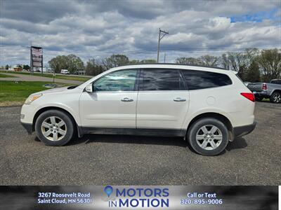 2011 Chevrolet Traverse LT   - Photo 2 - Saint Cloud, MN 56301