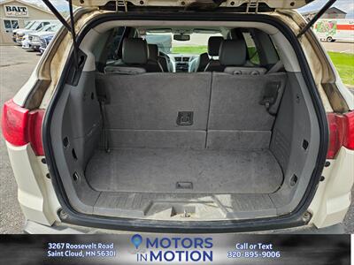 2011 Chevrolet Traverse LT   - Photo 16 - Saint Cloud, MN 56301