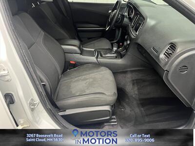 2016 Dodge Charger SXT AWD   - Photo 14 - Saint Cloud, MN 56301