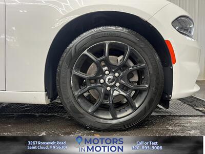 2016 Dodge Charger SXT AWD   - Photo 9 - Saint Cloud, MN 56301