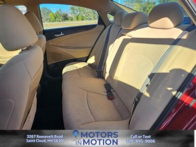 2013 Hyundai SONATA GLS   - Photo 14 - Saint Cloud, MN 56301
